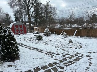 598 Radcliffe Rd, Lexington, KY 40505