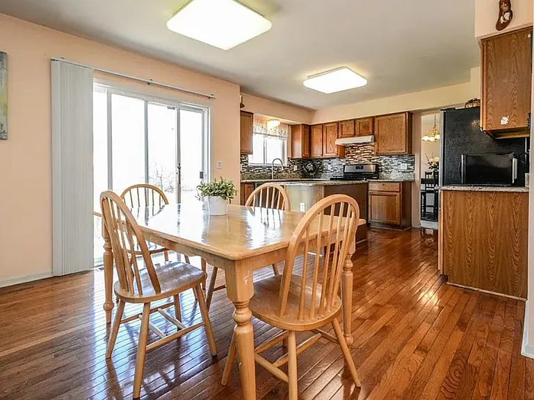 4079 Crystal Creek Dr — Photo 15