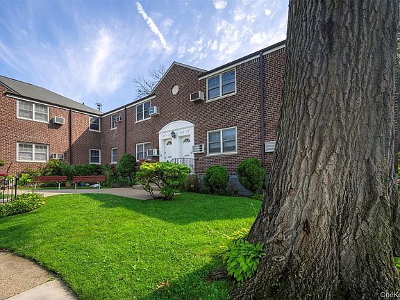 4th image of 249-33 64th Avenue #1