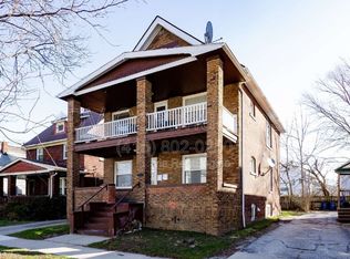 2081 Halstead Ave, Lakewood, OH