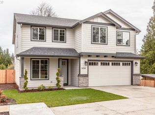 5016 Llewellyn, Milwaukie, OR