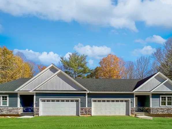 14 Steplar Xing #14, Easthampton, MA 01027