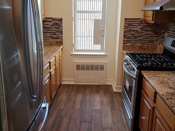 2nd image of 342 E 100th St APT 4B