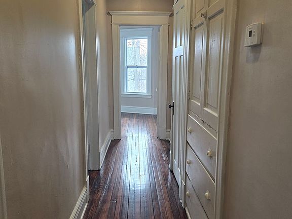 4th image of 85 Kensington Ave