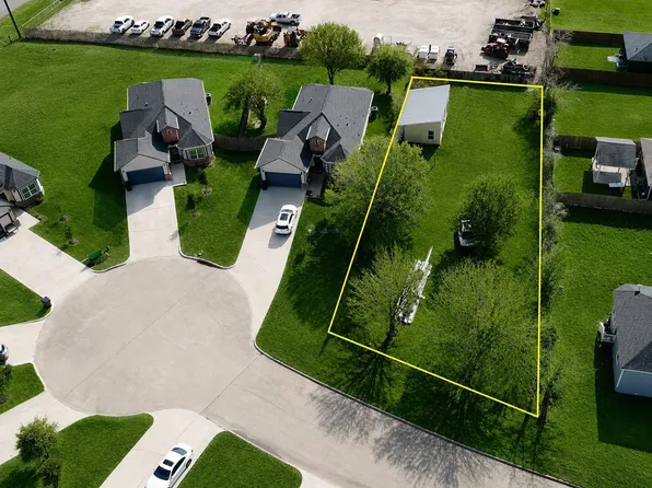 3 Donna Ct, Brookshire, TX 77423