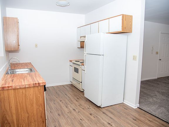 5th image of 153 E High St APT 102