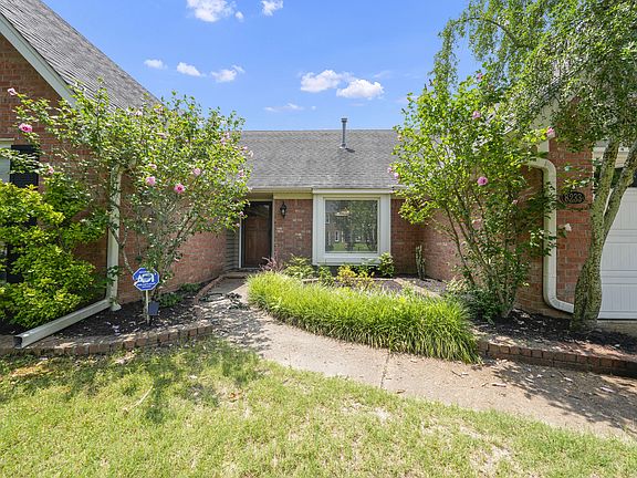 2nd image of 8233 Timber Creek Dr