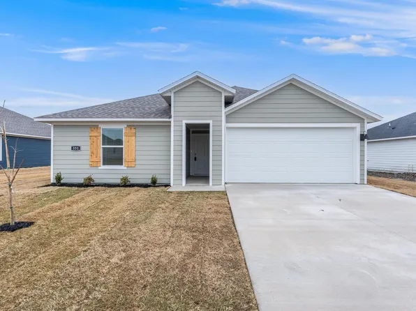 551 Shepherd St, Prairie Grove, AR