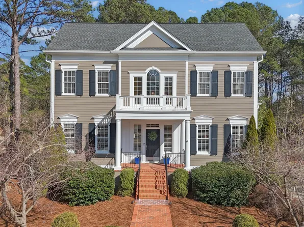 140 Coventry Ct, Fayetteville, GA 30215