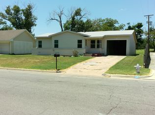 743 Buena Vista Dr, Hurst, TX 76053