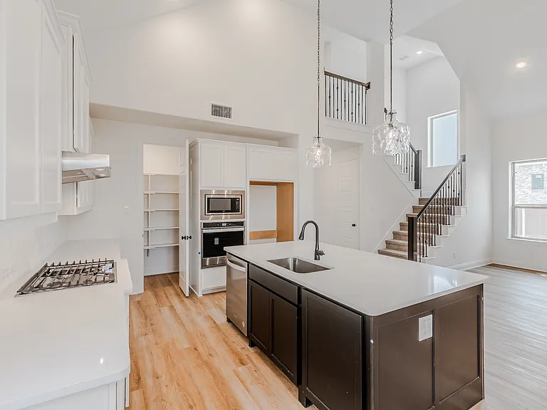 3125 Casa Blanca St — Photo 14
