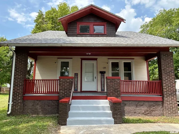 1211 N Ellis St, Peoria, IL 61606