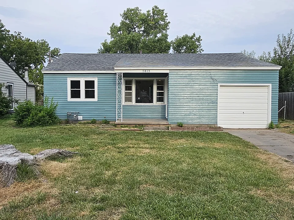 2015 S Glenn Ave