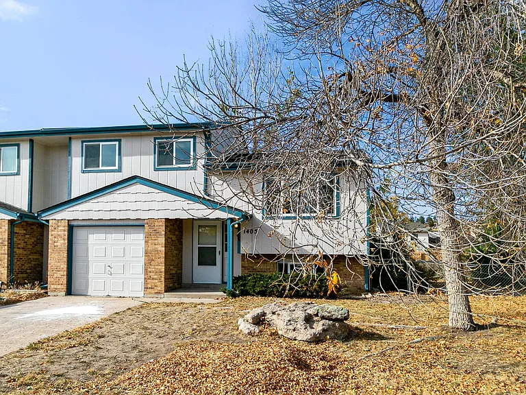 1405 S Sierra Dr — Photo 25