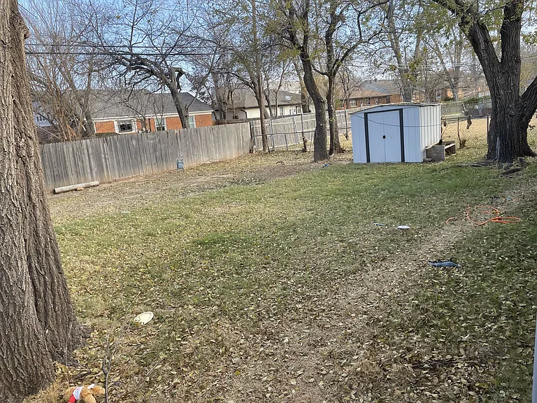 1825 Churchill Way — Photo 2