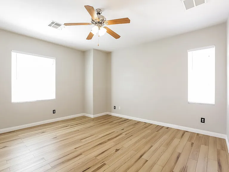 9124 Black Elk Ave — Photo 10