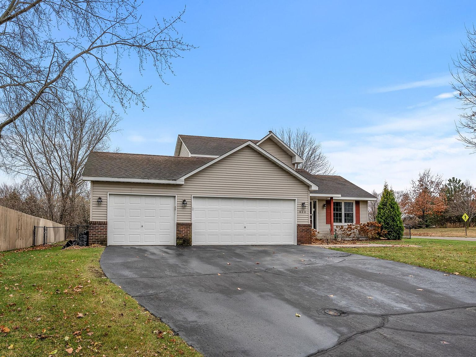 822 Sunrise Dr, Woodbury, MN 55125 | Zillow