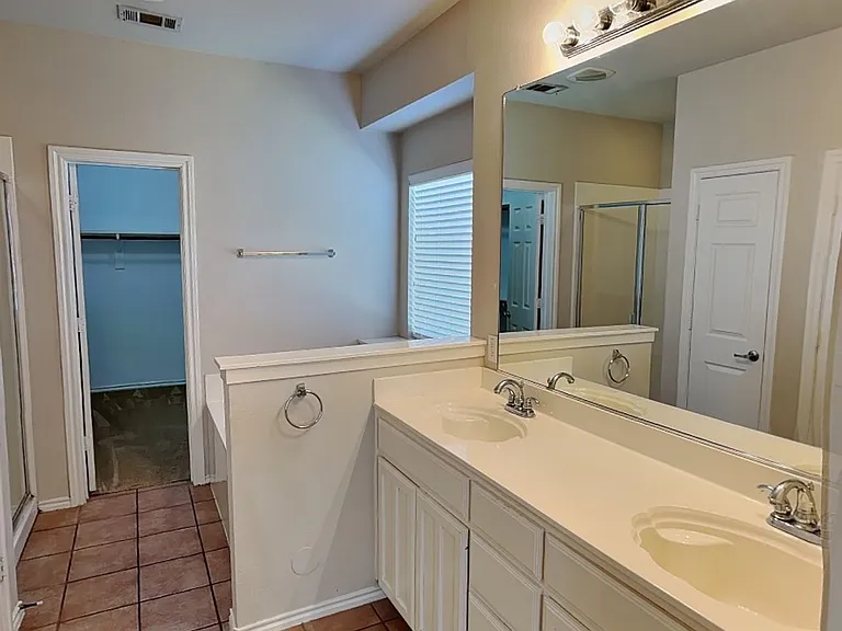 5800 Pearl Oyster Ln — Photo 11