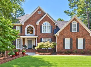 325 Stonehaven Dr, Fayetteville, GA 30215