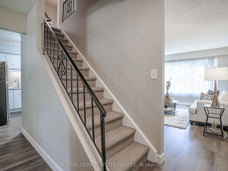 90 Saint Andrews Dr — Photo 19