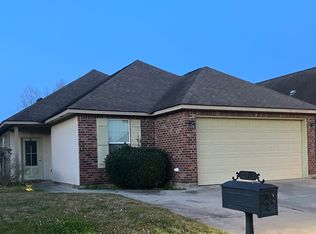 13707 Stone Gate Dr, Baton Rouge, LA 70816