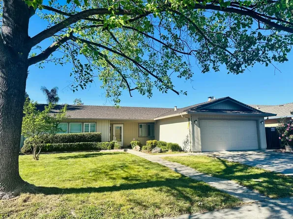 3437 Estate Dr, Stockton, CA 95209