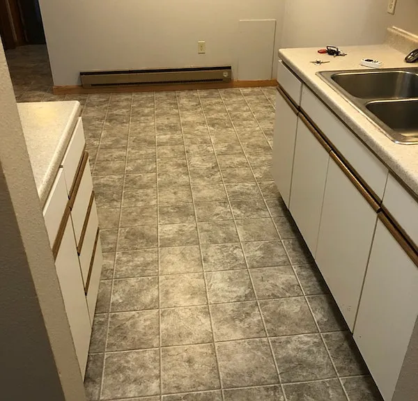 1017 N Summit Ave #3 — Photo 2