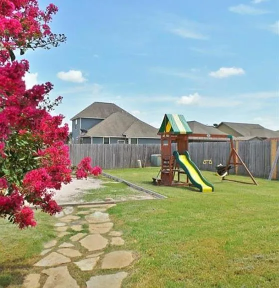 2711 Silver Oak Dr — Photo 12