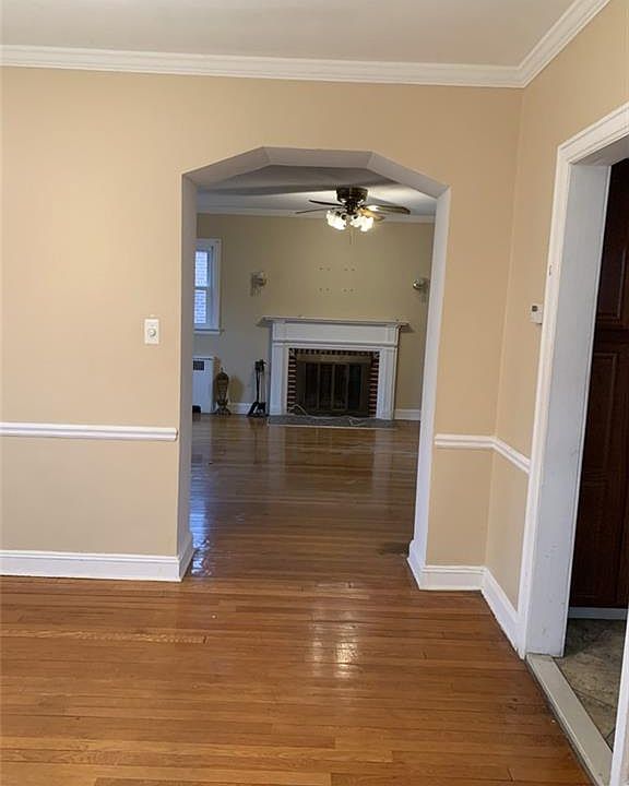 1st image of 300 Hayward St