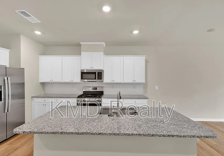 2777 Yeager Dr — Photo 3