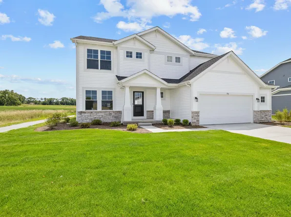 196 Grandale Dr, Valparaiso, IN 46385