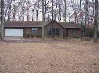 207 Air Park Dr, Warner Robins, GA 31088