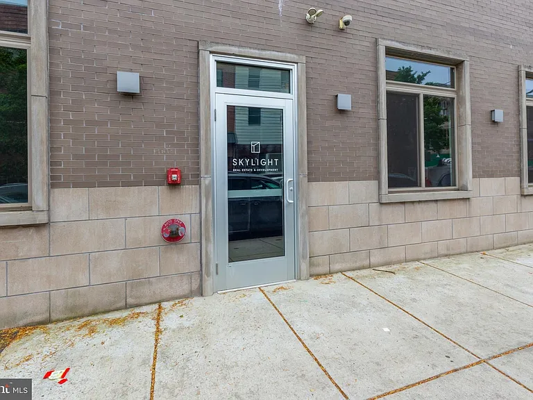 630 Federal St #205 — Photo 16