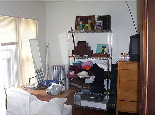 333 #4 - Bedroom 1