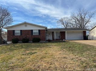 163 Pralle Ln, Saint Charles, MO