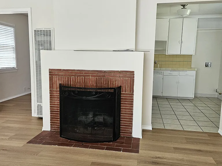 2034 Chestnut Ave — Photo 26