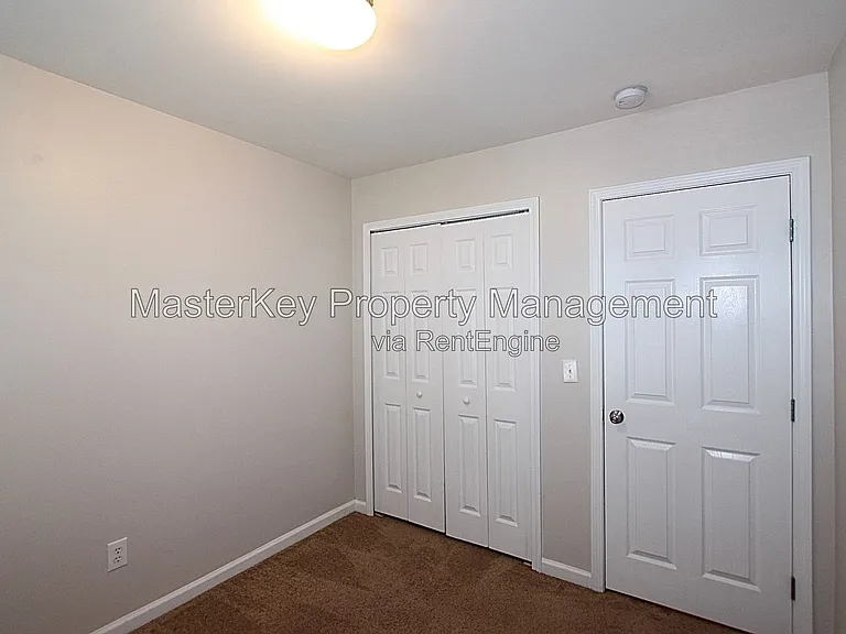 508 Bayou Ct — Photo 19