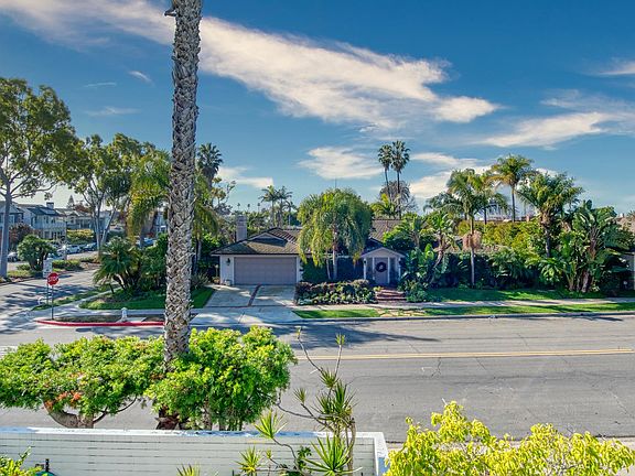 5th image of 707 Avocado Ave #210