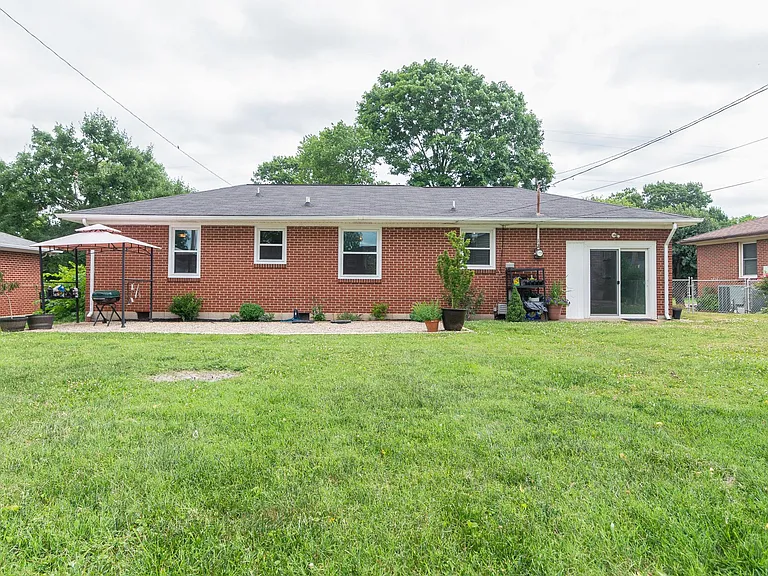 533 American Rd — Photo 27