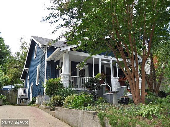 2nd story with 2br/1ba