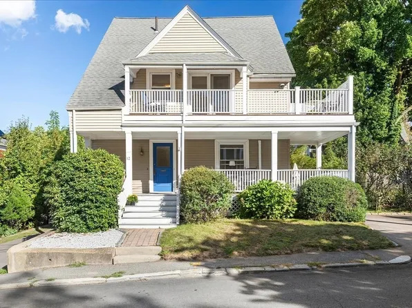 12 Barnes Rd #2, Newton, MA 02458