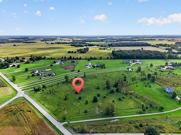 3rd image of 18039 Miller Rd