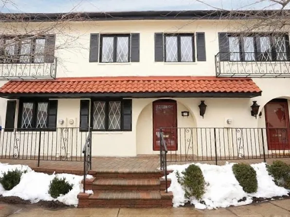 14 E Dorado Dr, Morristown, NJ 07960