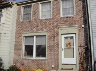 4 Hobb Ct, Perry Hall, MD 21128