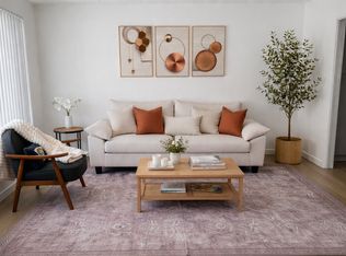 1611 Brockton Ave APT 3, Los Angeles, CA 90025