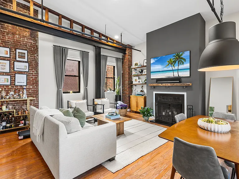 205-11 N 4th St #F5 — Photo 8