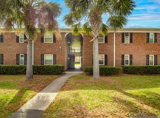 21 Rivers Point Row APT 16D, Charleston, SC 29412