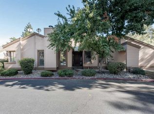 1221 S Kent St, Visalia, CA 93277