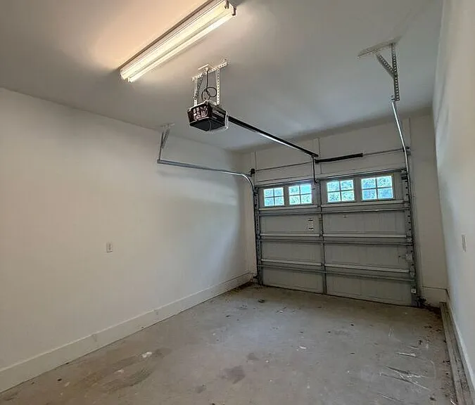 1033 Masons Place Cir #B — Photo 25
