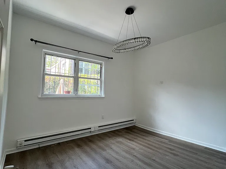 1528 S Broad St — Photo 7